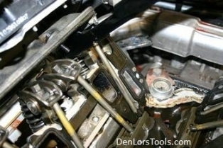 Image Servicing GM Intake Gaskets with Pushrod Tool